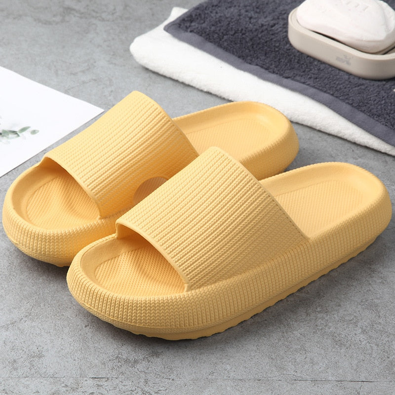 Women Thick Platform Slippers Summer Beach Anti-slip Shoes - Commercial Universe Boutique 
