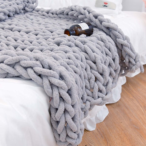Yarn Knitted Blanket - Commercial Universe Boutique 