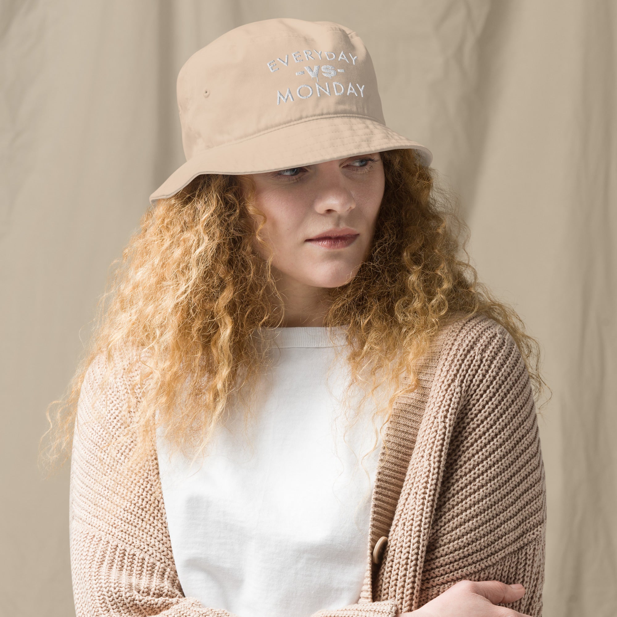 Everyday vs Monday Organic bucket hat - Commercial Universe Boutique 